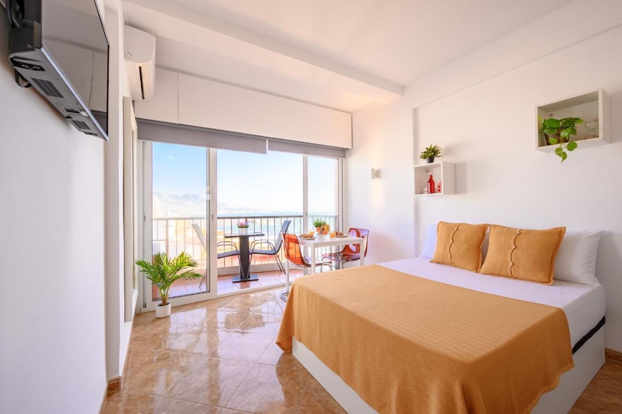 Sea & Mountain, Front Line, 1 Min To Beach By 10Tosea Fuengirola Buitenkant foto